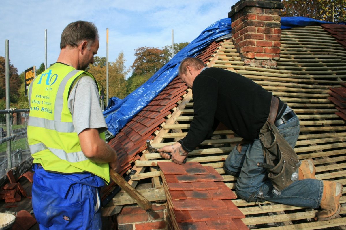 Roofing Contractors Insurance WhiteOut Press