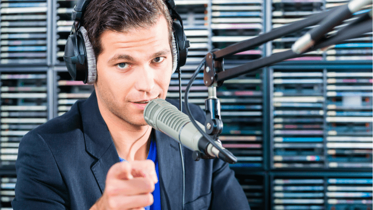 7-qualities-of-a-good-radio-presenter-whiteout-press